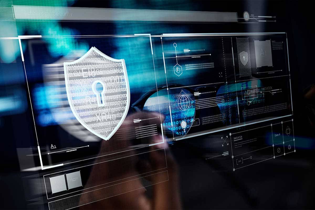 Accesso abusivo a sistemi informatici e aziende