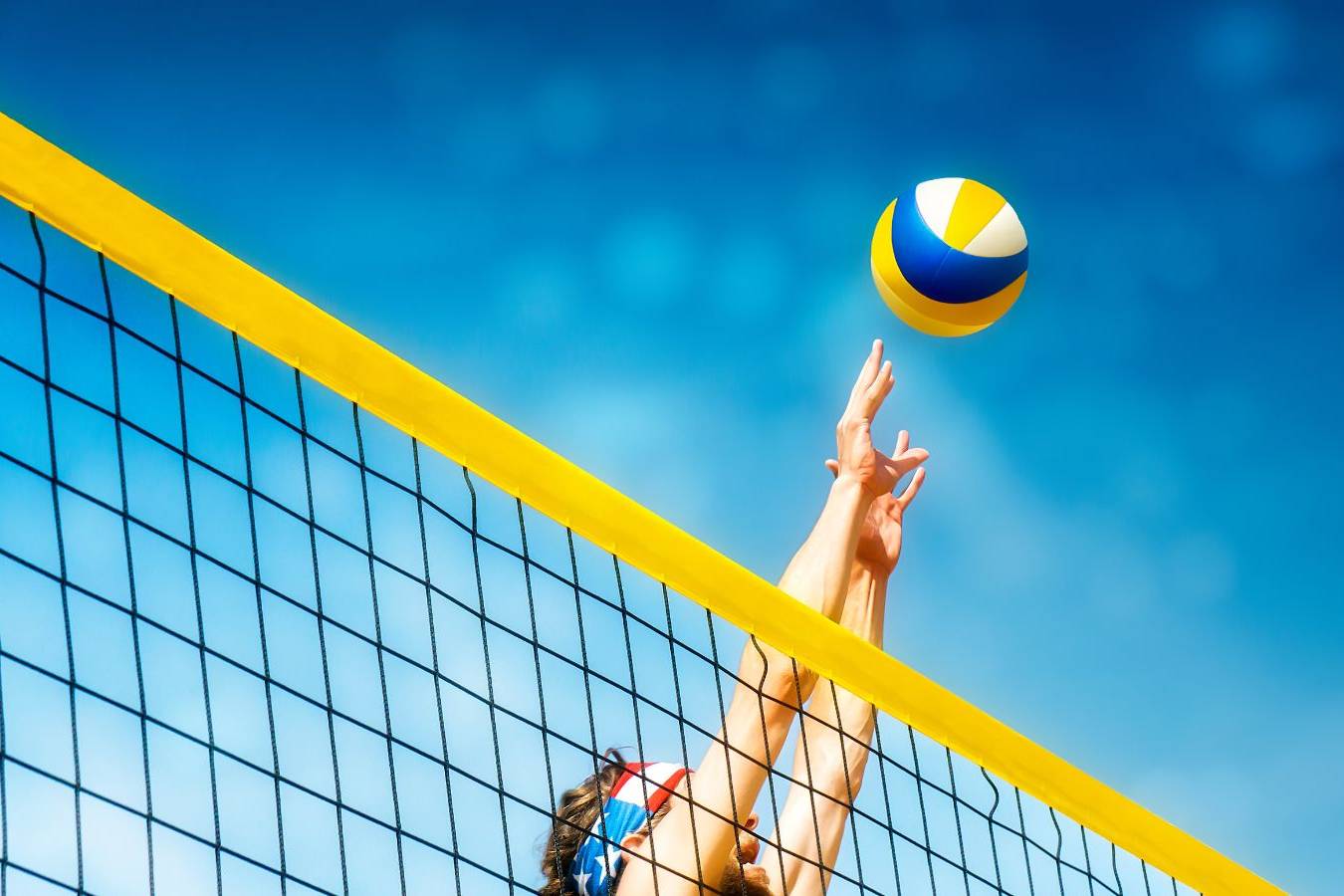 NOTTI APERTE – Torneo di beach volley open