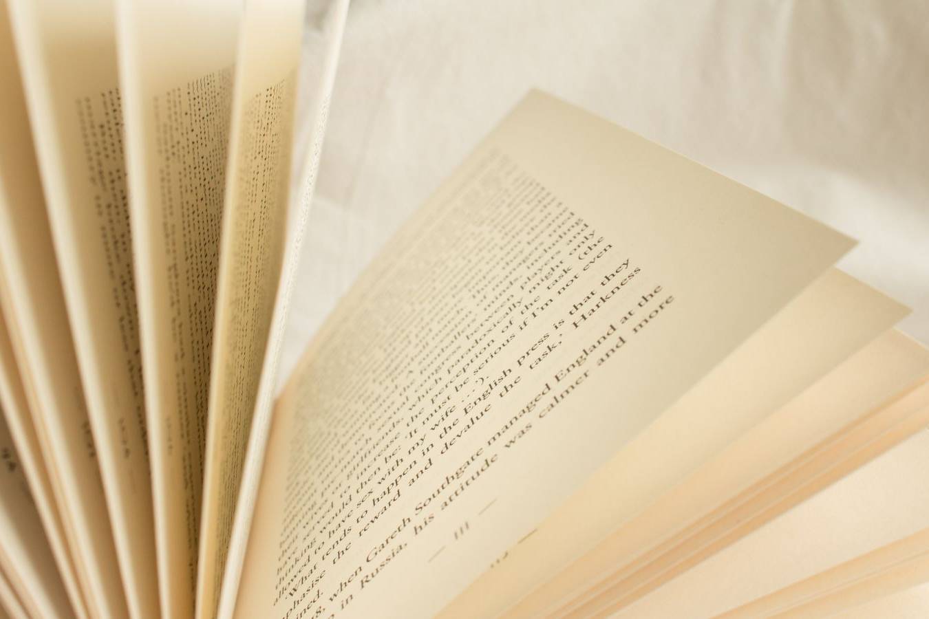 PRESENTAZIONE DEL LIBRO