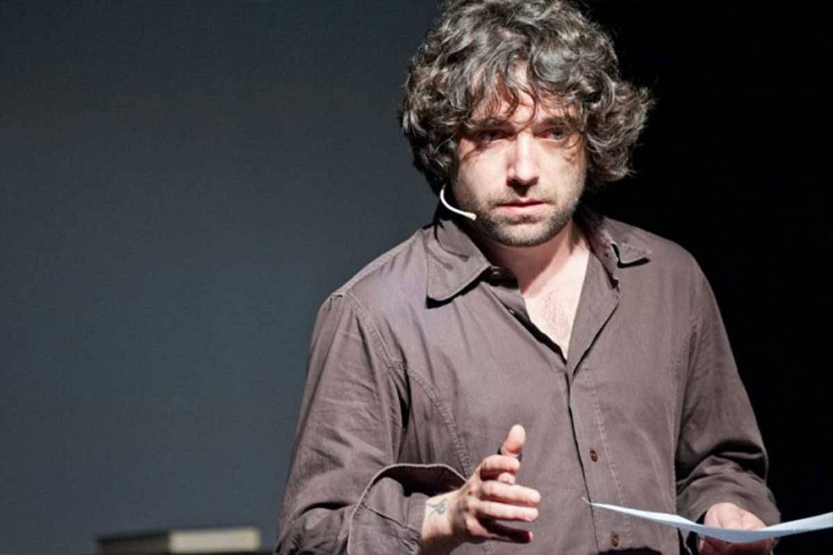 Giulio Cavalli... quello che scassa la...