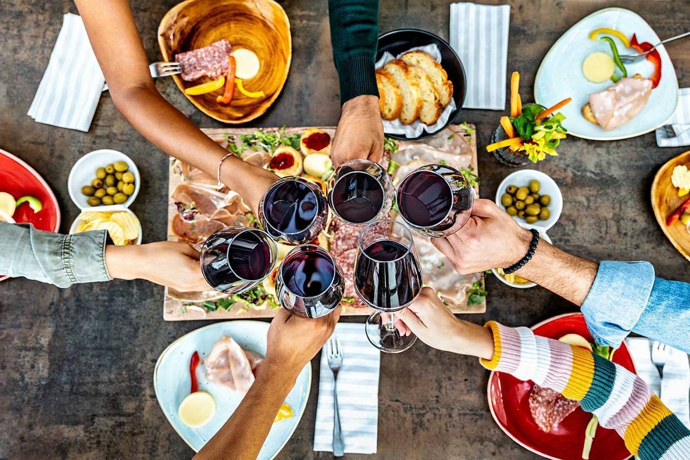 Apericena in terrazza tra vigneti e musica dal vivo - Verona