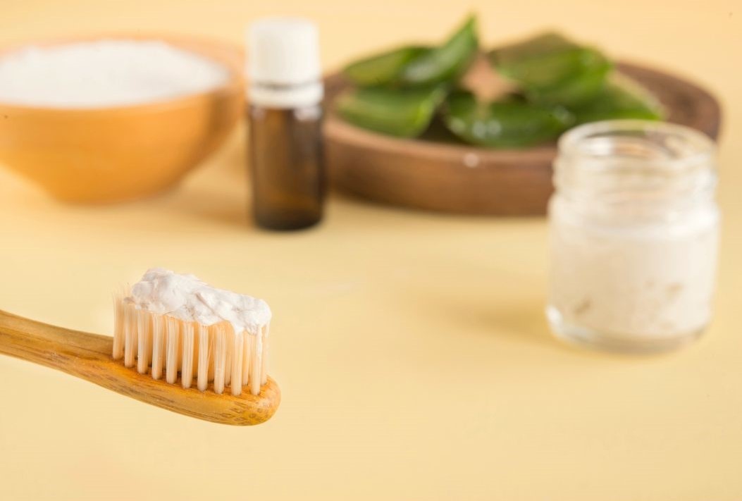 Autoproduzione di dentifricio e deodorante