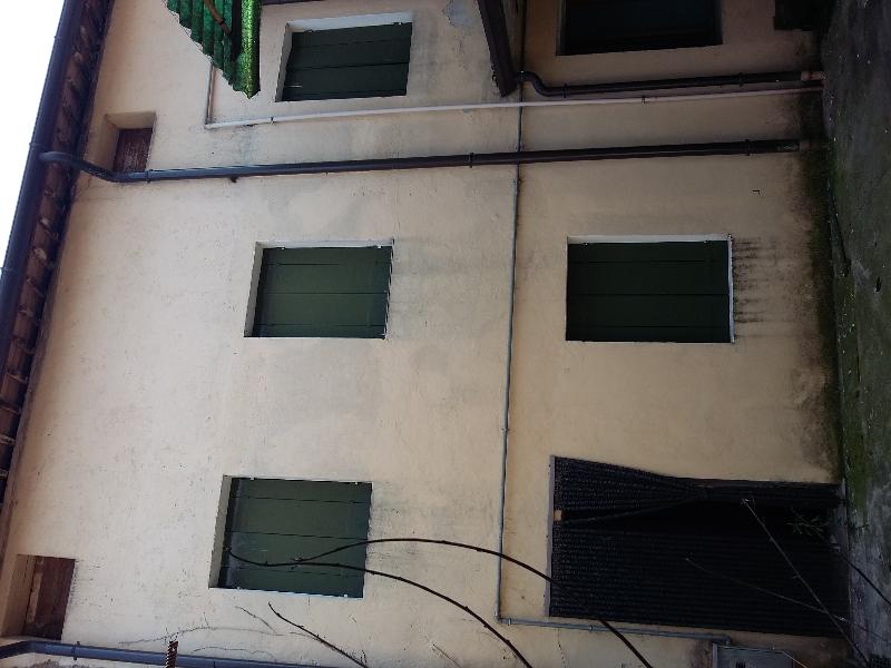 Complesso residenziale vendesi n v. Roma a Rossano V.to