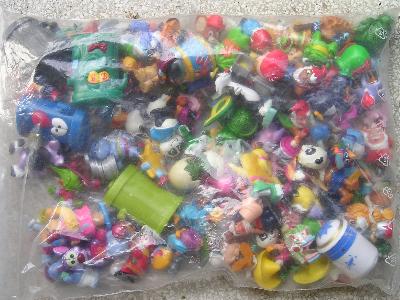 IN BLOCCO Sacchetti di sorpresine kinder 