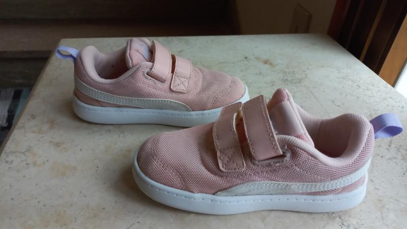 Scarpe Puma nr. 25 (veste 27) 