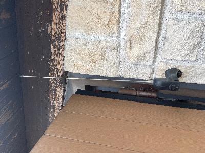 PORTONE A BATTENTE MOTORIZZATO