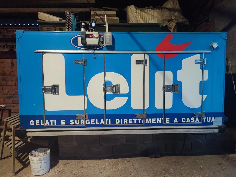 CELLA FRIGORIFERA E REFRIGERANTE ISOTERMICA