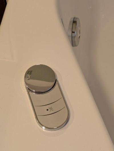 VASCA CON IDROMASSAGGIO