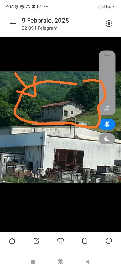 Vendesi terreno edificabile in zona sopraelevata e vista vallata