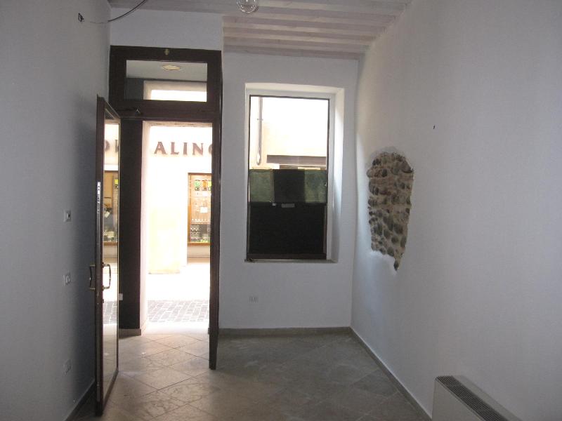 NEGOZIO CENTRO STORICO BASSANO