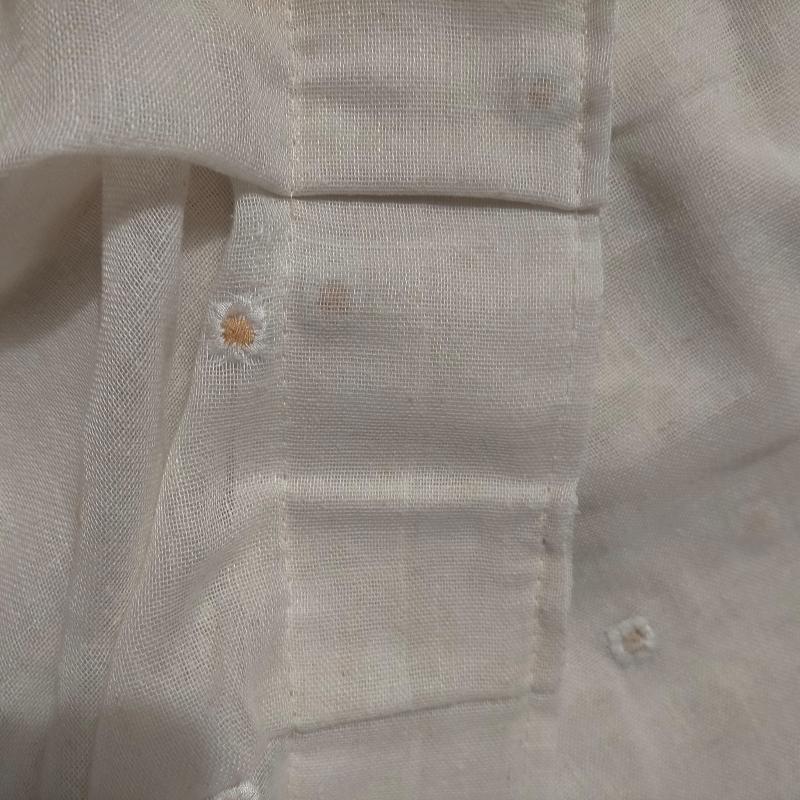 Tende ricamate conmargheritine