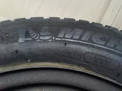 Cerchioni Opel con gomme invernali Michelin
