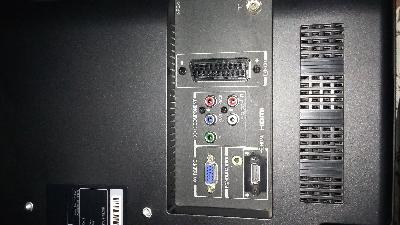 TV TOSHIBA a schermo piatto 