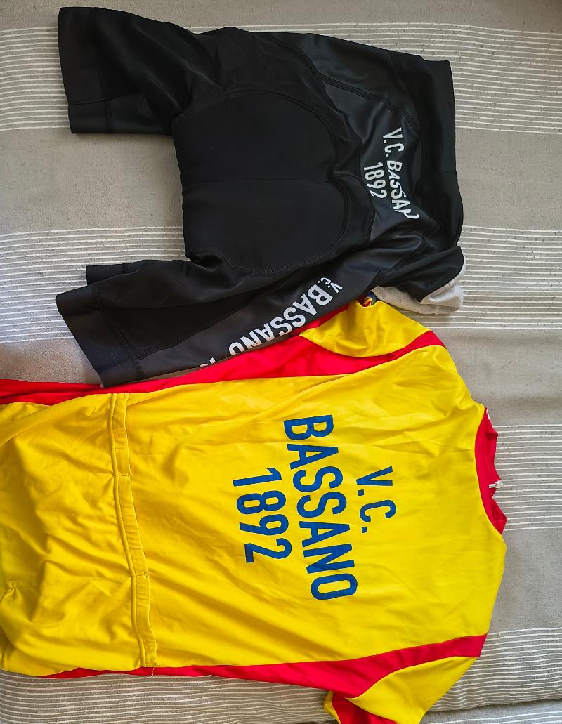 Completo estivo VC Bassano 