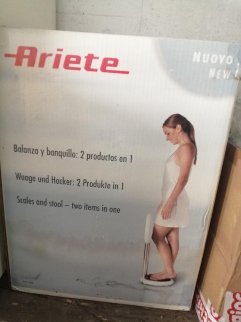 Bilancia pesapersone sgabello Ariete 8400