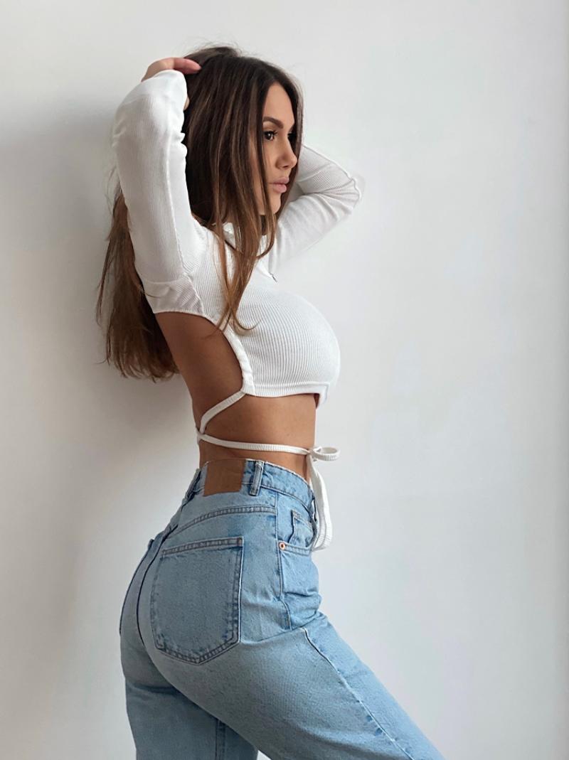 KATERINA PER RELAZIONE SERIA