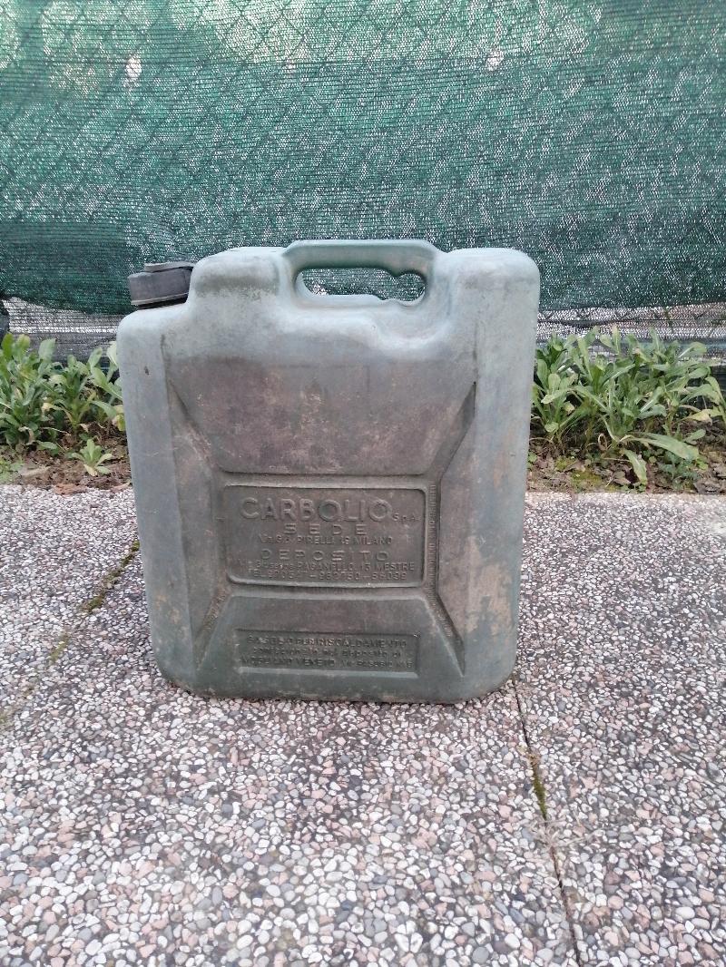 TANICHE IN PLASTICA PER TRASPORTO COMBUSTIBILE 