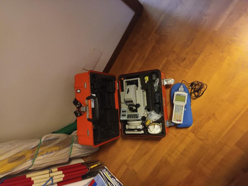 stazione sokia con registratore seat 4, completa di 2 batterie ecc