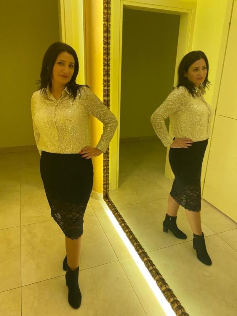 Caldogno (VICENZA) CHIARA vedova 46enne