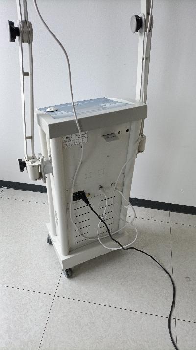 ULTRASUONO ULTRASONIC 2500 EME/MEDICAL ITALIA 1Mhz