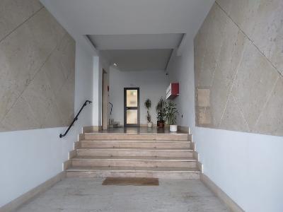 vendo appartamento a livorno zona porto via Fiume bilocale 60 mq 