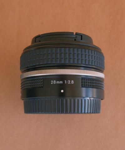 nikon zf (nero) + 40 mm f/2 + 28 mm f/2,8