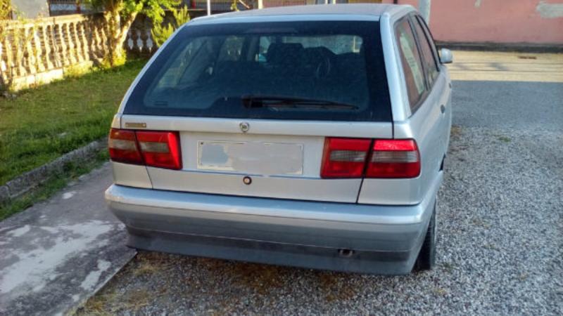 ricambi o accessori originali per la Lancia Dedra in particolare SW