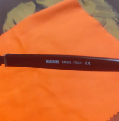 Occhiali da sole vintage Moschino 