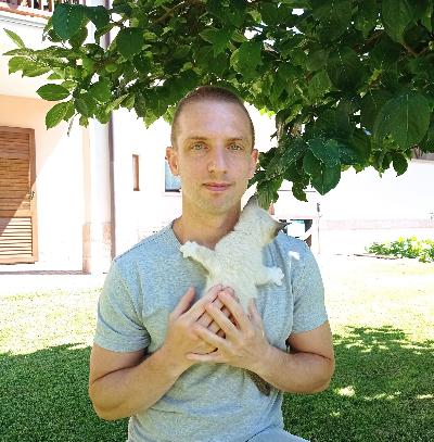 Roberto, 46 anni di Trento, cerca Ragazza Seria per relazione duratura