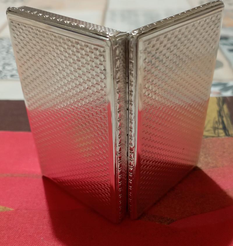 Tabacchiera vintage in argento 800.