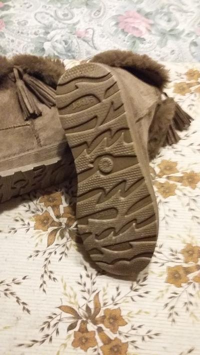 STIVALETTI BEIGE / TIPO UGG