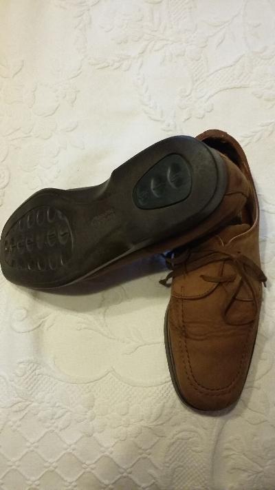 SCARPE IN CAMOSCIO – VERA PELLE