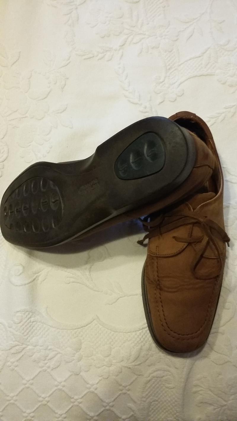 SCARPE IN CAMOSCIO – VERA PELLE