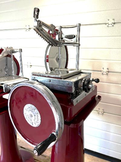 AFFETTATRICE VINTAGE A VOLANO SWINFORD