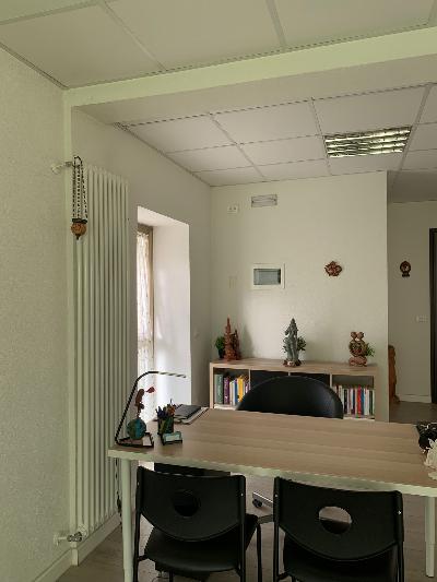 Affittasi locale/negozio