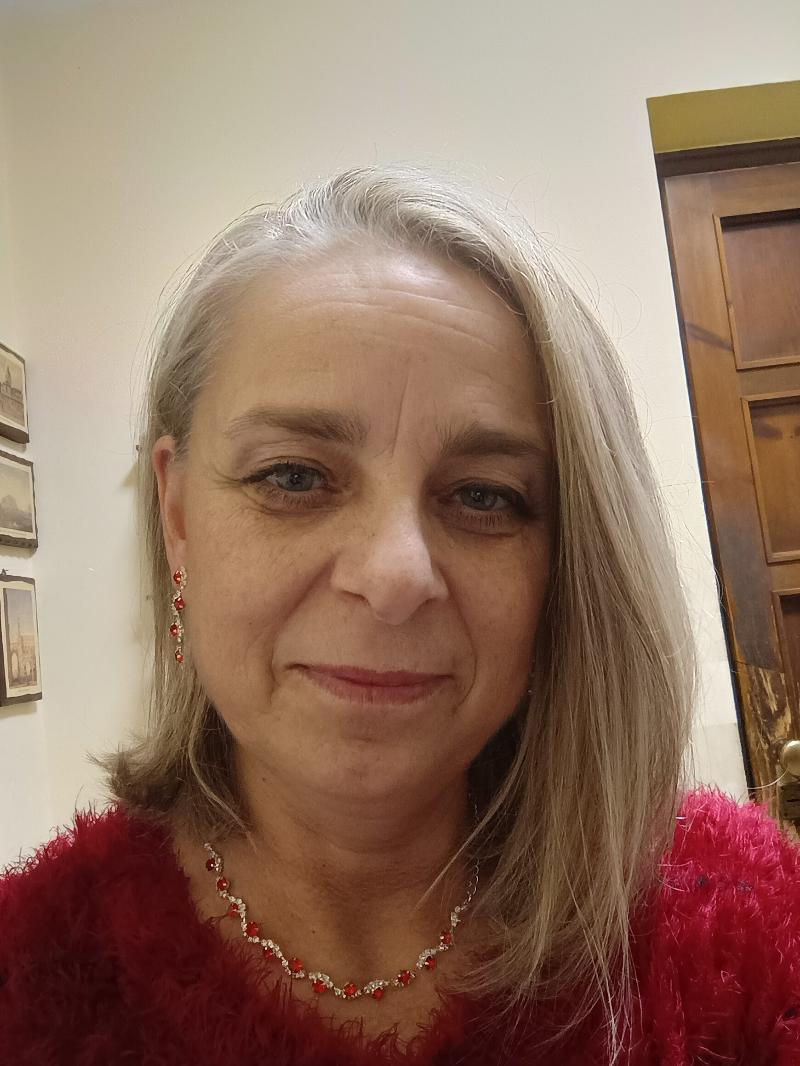 Angela, donna matura