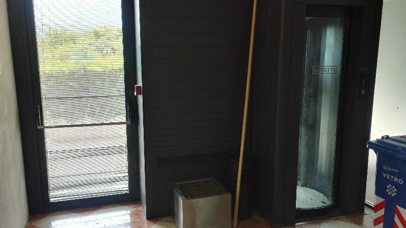 Locale commerciale, ex sede bancaria