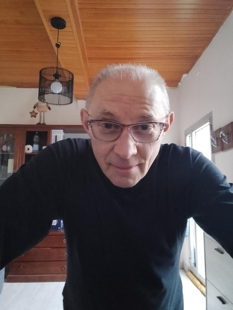 Cerco un'amica seria 