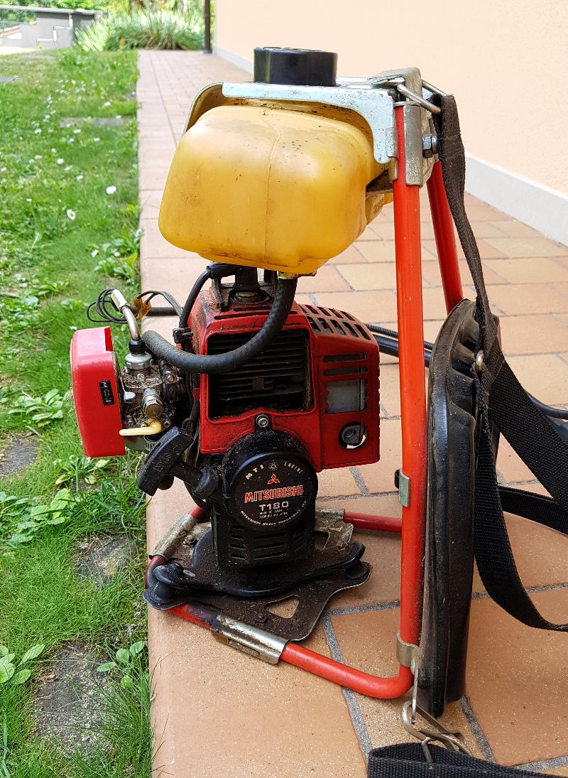 Decespugliatore a zaino KAAZ VRX360; motore 2 tempi Mitsubishi T180
