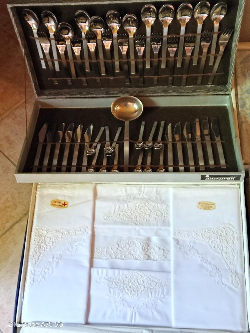 Corredo come si usava anni fa mai usato ancora inballato