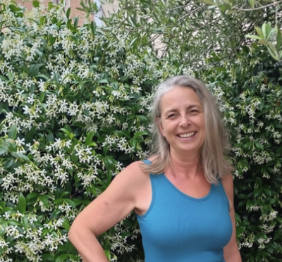 Angela, donna matura