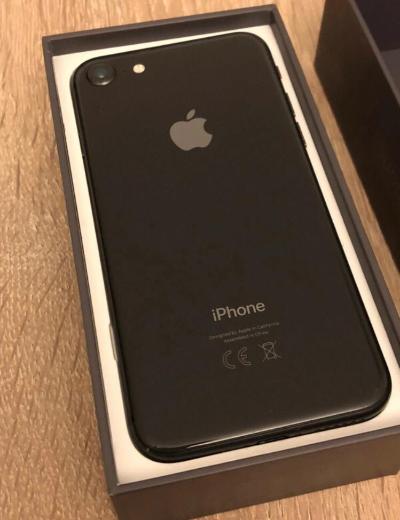 Iphone 8 (no touch ID)