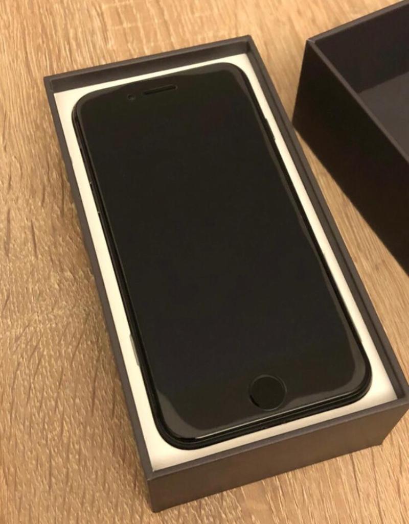 Iphone 8 (no touch ID)