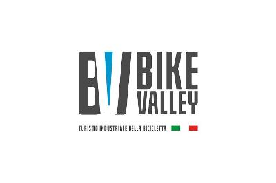 Motor valley VS bike valley