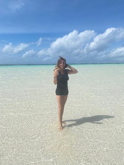 Anna, donna intrigante, femminile e realizzata