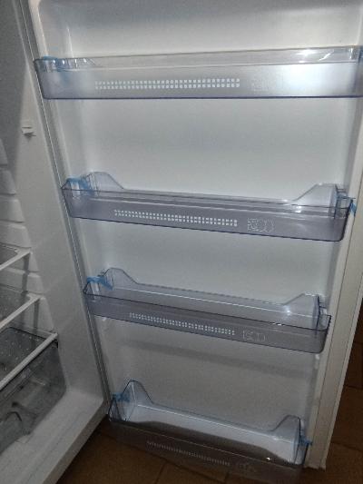 Frigo Haier con congelatore HRFZ 250 DAA