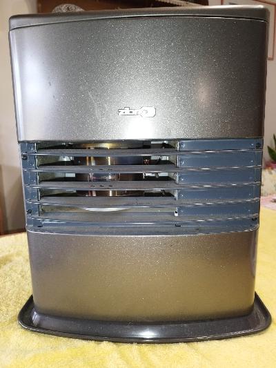 Stufa a combustibile interno ZIBRO SRE 130 tc