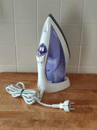 Ferro da stiro Tefal aquaspeed 210