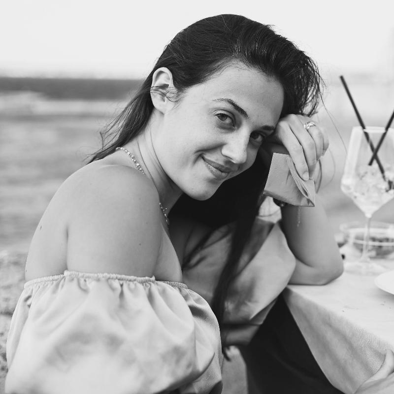 ALESSIA 38 ANNI NOVENTA