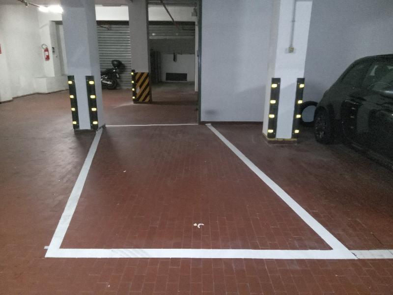 POSTO AUTO - Autobox Via La Spezia 64R